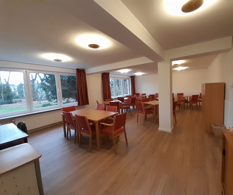 Der frisch sanierte Gemeinschaftsraum der Stiftung Jochimsthal in Bergedorf, Fotos: Stiftung Jochimsthal