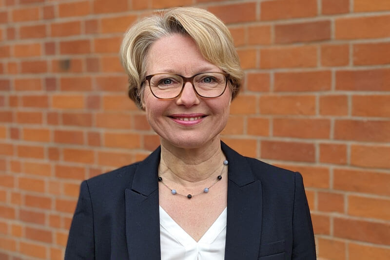 Sabine Natebus: Geschäftsstelle Hamburger Bündnis für Wohnstifte