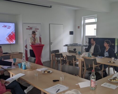 Offener Austausch und intensives Netzwerken bei der HaBüWo-Service-Veranstaltung am 12. Juni 2024 in der Hartwig-Hesse-Stiftung