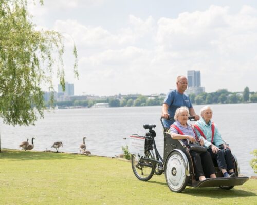 24.06.2025: Neue Impulse und Vorstellung der vielfältigen Wohnangebote der Hartwig-Hesse-Stiftung, mit Rundgang