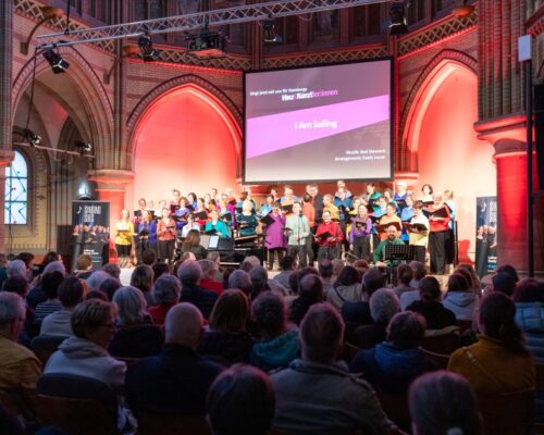 Nicht verpassen: Am 18. Juni 2026 findet das  diesjährige Benefiz-Mitsing-Konzert für Hinz&Kunzt in der Kulturkirche Altona statt.